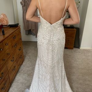 Wedding gown size 12 Adrianna Papel